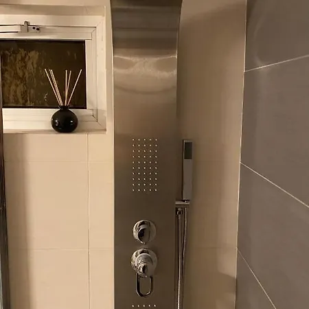 Διαμέρισμα Seafront Haven - Blue Luxury *