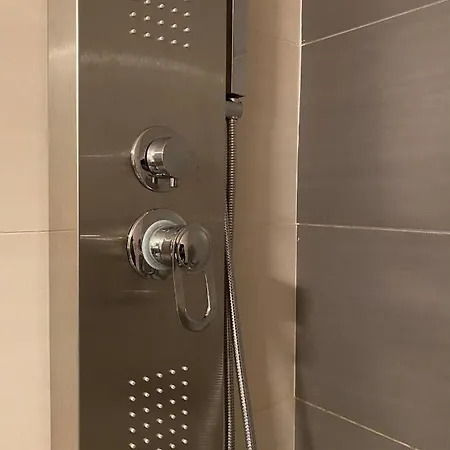 Seafront Haven - Blue Luxury Διαμέρισμα