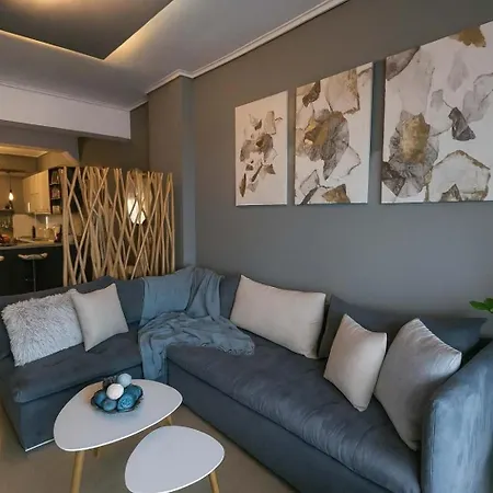 Seafront Haven - Blue Luxury Daire