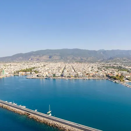 Seafront Haven - Blue Luxury Daire